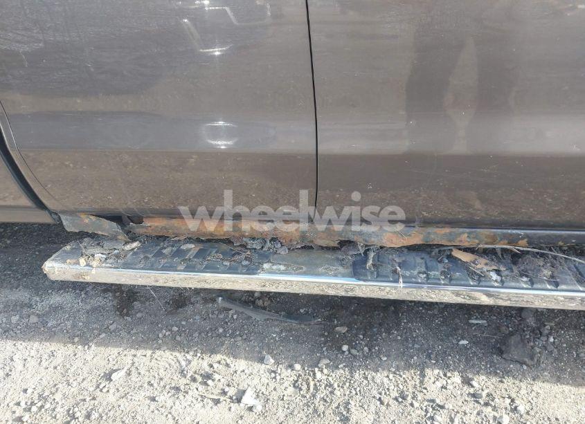 Photo 6 of 2014 Chevrolet Silverado 1500 1LT (VIN 1GCVKREH5EZ172532)