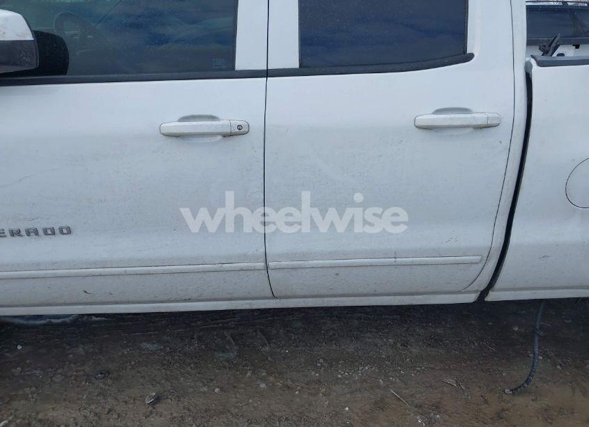 Photo 15 of 2015 Chevrolet Silverado 1500 1LT (VIN 1GCVKREH5FZ196511)