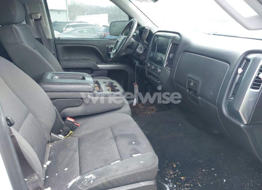 Photo 5 of 2015 Chevrolet Silverado 1500 1LT (VIN 1GCVKREH5FZ196511)