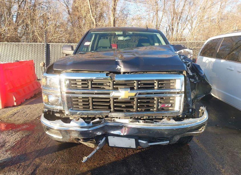 Photo 13 of 2015 Chevrolet Silverado 1500 2LT (VIN 1GCVKREH5FZ198792)