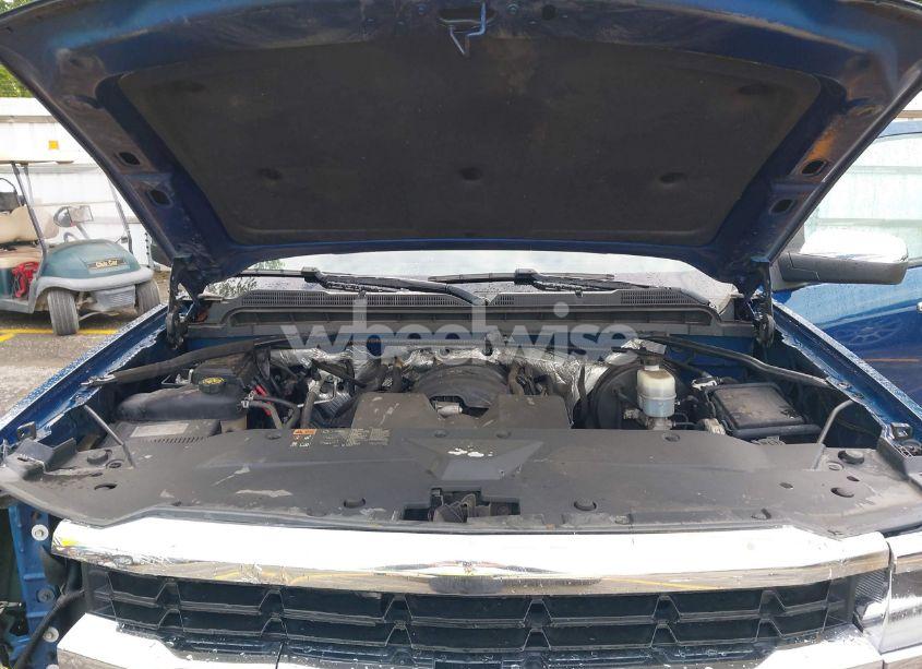 Photo 10 of 2016 Chevrolet Silverado 1500 LT (VIN 1GCVKREH5GZ124516)