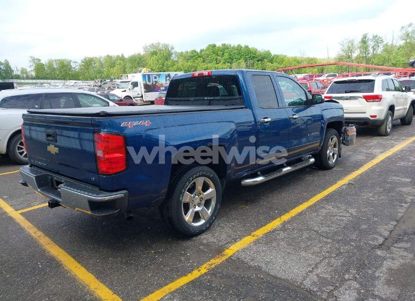 Photo 4 of 2016 Chevrolet Silverado 1500 LT (VIN 1GCVKREH5GZ124516)