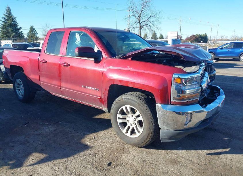 2016 Chevrolet Silverado 1500 1LT (VIN 1GCVKREH5GZ286873) main photo