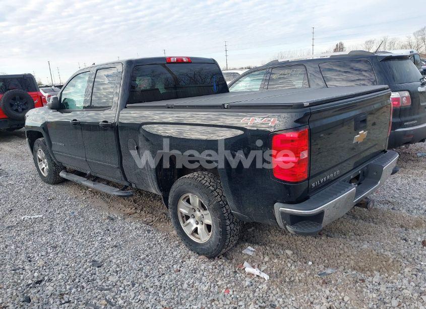 Photo 3 of 2017 Chevrolet Silverado 1500 1LT (VIN 1GCVKREH5HZ363551)