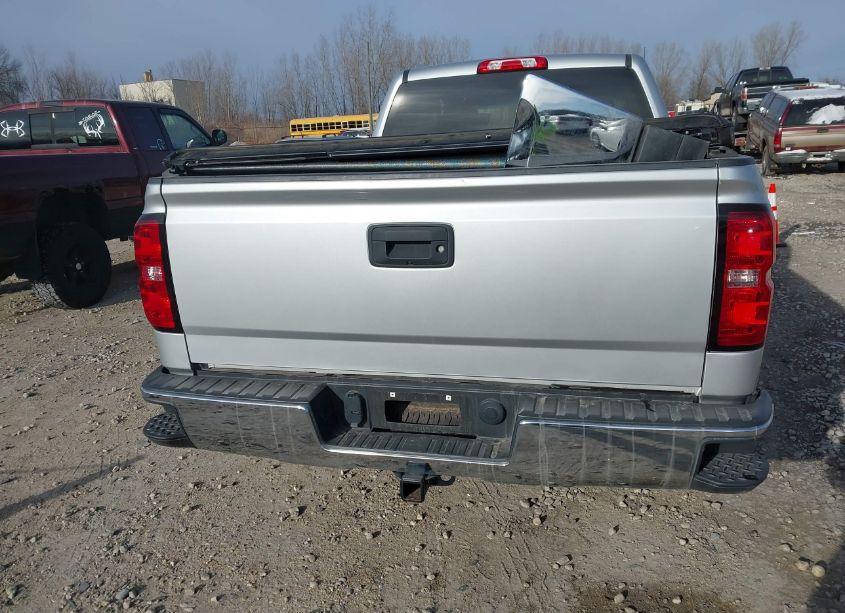 Photo 16 of 2018 Chevrolet Silverado 1500 1LT (VIN 1GCVKREH5JZ312038)