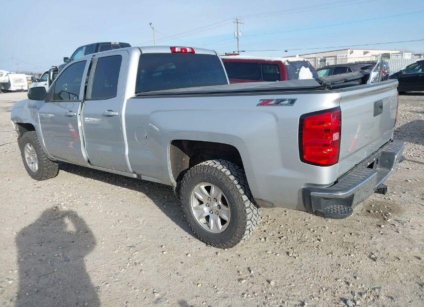 Photo 3 of 2018 Chevrolet Silverado 1500 1LT (VIN 1GCVKREH5JZ312038)