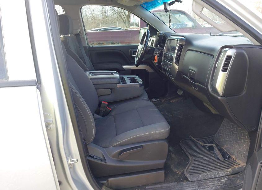 Photo 5 of 2018 Chevrolet Silverado 1500 1LT (VIN 1GCVKREH5JZ312038)