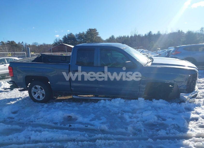 Photo 13 of 2014 Chevrolet Silverado 1500 2LT (VIN 1GCVKREH6EZ180316)