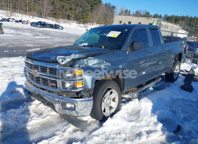 Photo 2 of 2014 Chevrolet Silverado 1500 2LT (VIN 1GCVKREH6EZ180316)