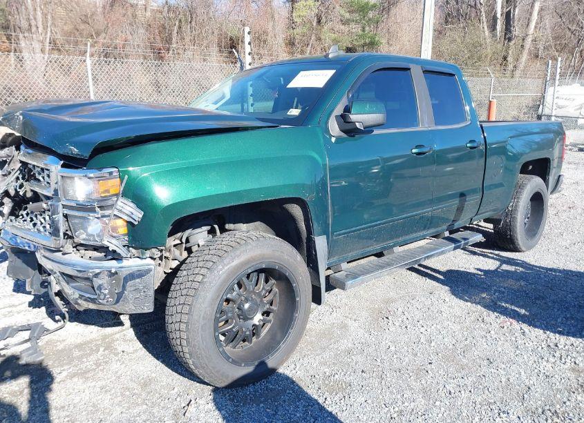 Photo 2 of 2015 Chevrolet Silverado 1500 1LT (VIN 1GCVKREH6FZ162190)