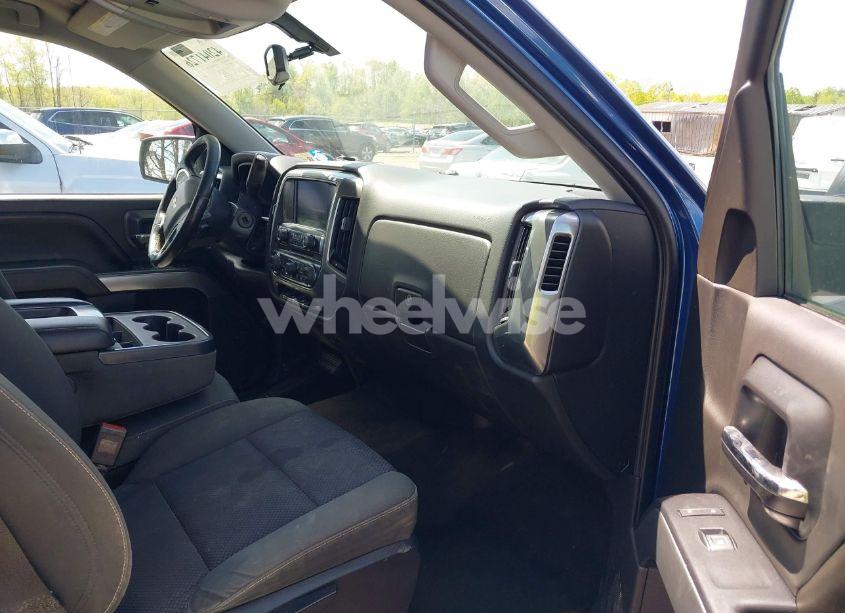 Photo 5 of 2015 Chevrolet Silverado 1500 1LT (VIN 1GCVKREH6FZ190362)