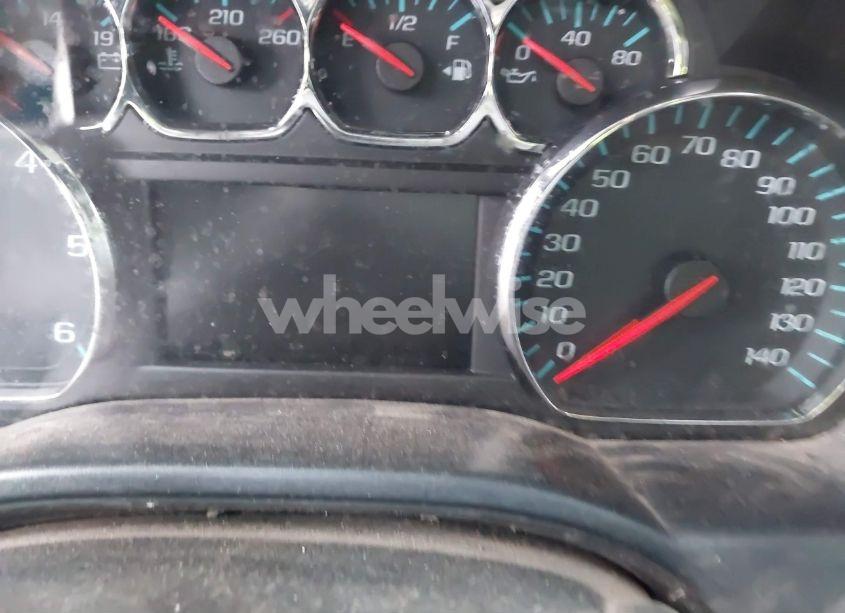 Photo 7 of 2015 Chevrolet Silverado 1500 1LT (VIN 1GCVKREH6FZ190586)