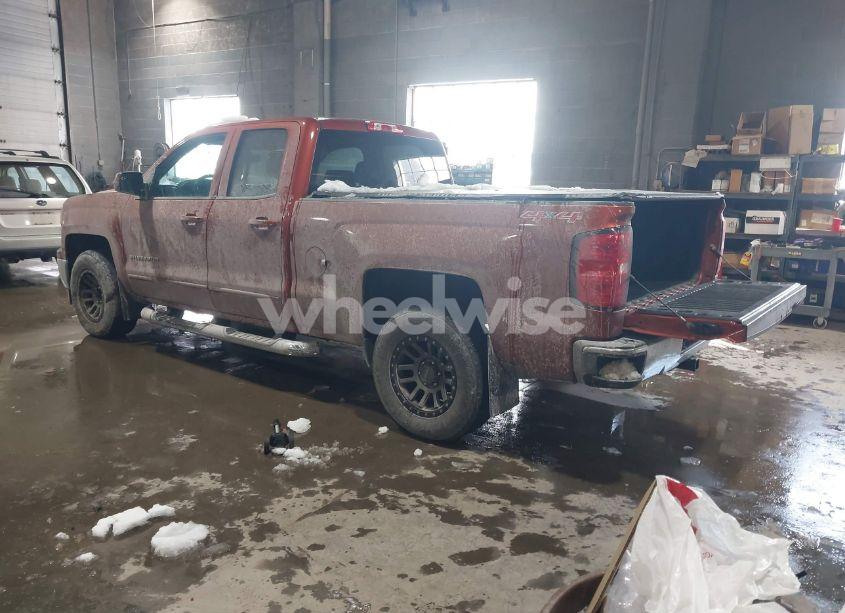 Photo 3 of 2015 Chevrolet Silverado 1500 1LT (VIN 1GCVKREH6FZ190863)