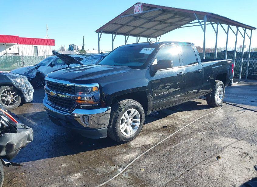 Photo 2 of 2016 Chevrolet Silverado 1500 1LT (VIN 1GCVKREH6GZ114089)
