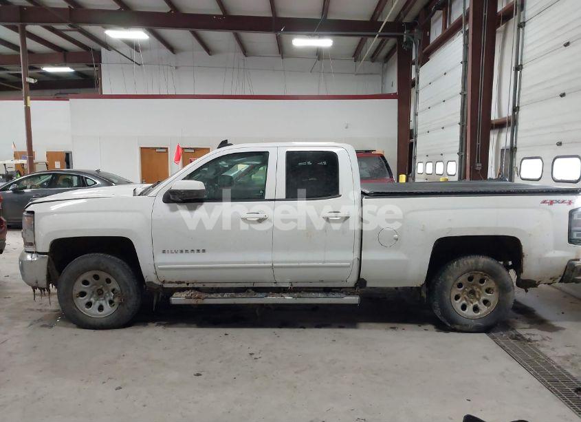 Photo 14 of 2016 Chevrolet Silverado 1500 1LT (VIN 1GCVKREH6GZ231896)