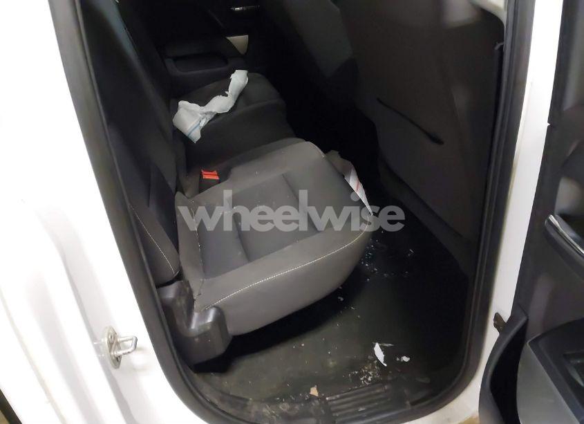 Photo 8 of 2016 Chevrolet Silverado 1500 1LT (VIN 1GCVKREH6GZ231896)