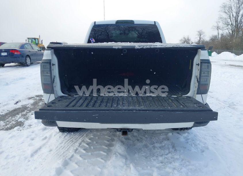 Photo 16 of 2016 Chevrolet Silverado 1500 2LT (VIN 1GCVKREH6GZ282833)