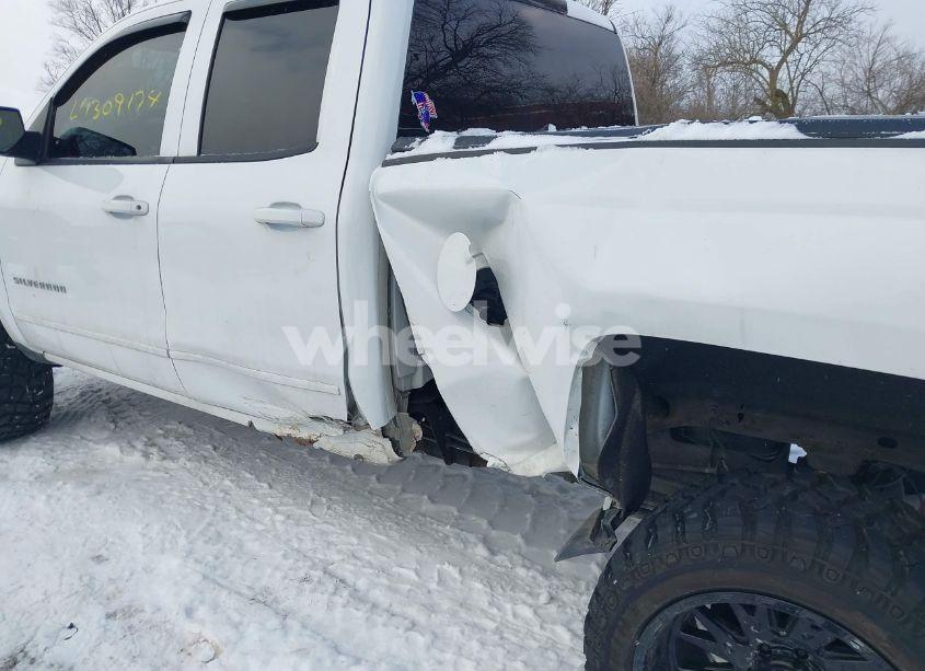 Photo 17 of 2016 Chevrolet Silverado 1500 2LT (VIN 1GCVKREH6GZ282833)