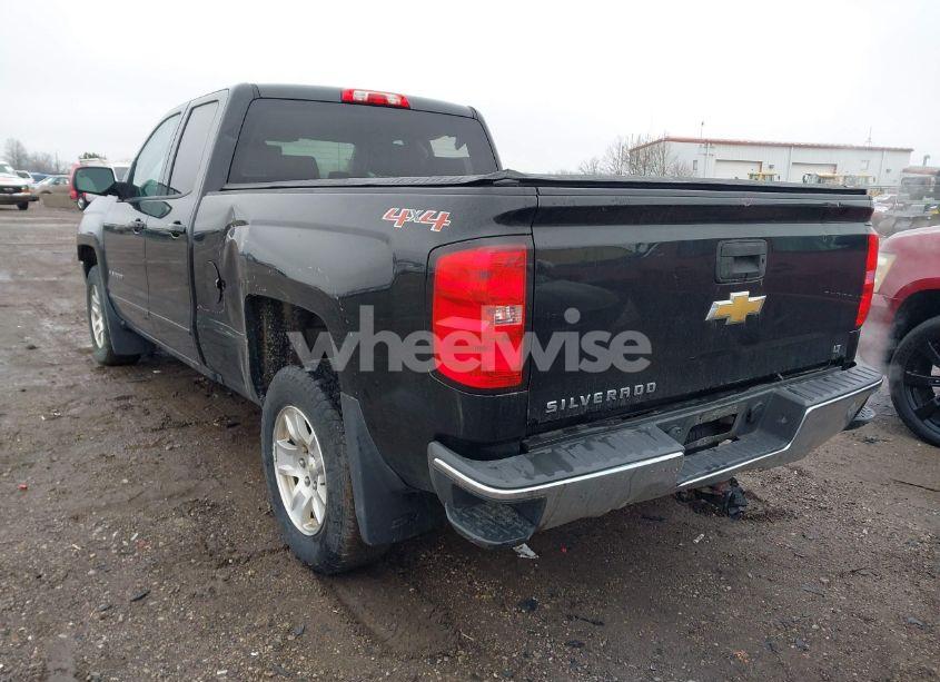 Photo 3 of 2017 Chevrolet Silverado 1500 1LT (VIN 1GCVKREH6HZ140208)