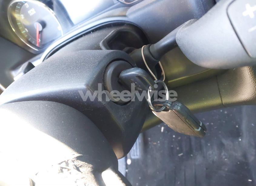 Photo 11 of 2015 Chevrolet Silverado 1500 1LT (VIN 1GCVKREH7FZ225944)