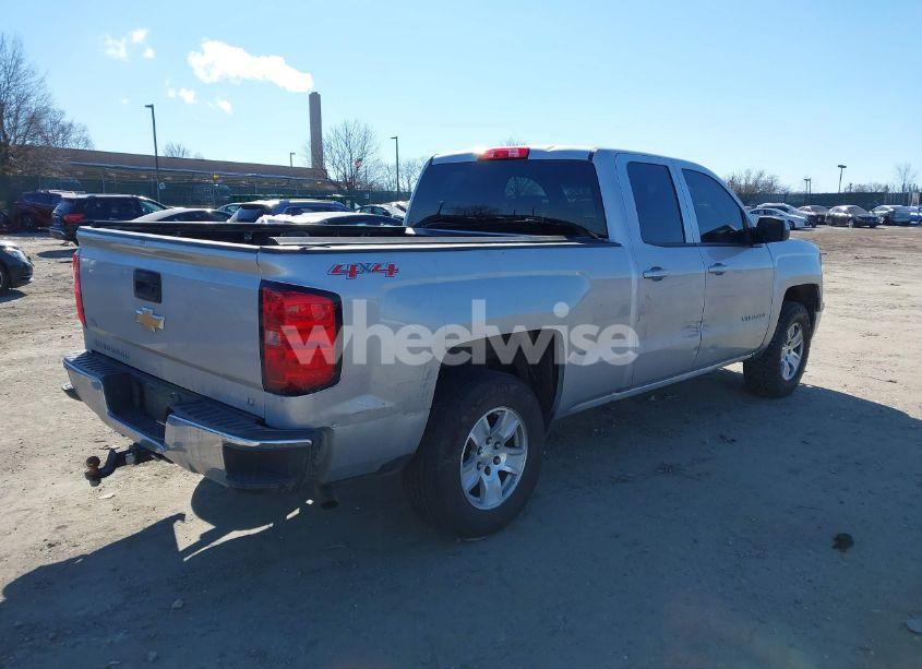 Photo 4 of 2015 Chevrolet Silverado 1500 1LT (VIN 1GCVKREH7FZ225944)