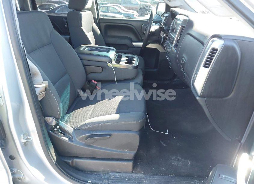 Photo 5 of 2015 Chevrolet Silverado 1500 1LT (VIN 1GCVKREH7FZ225944)