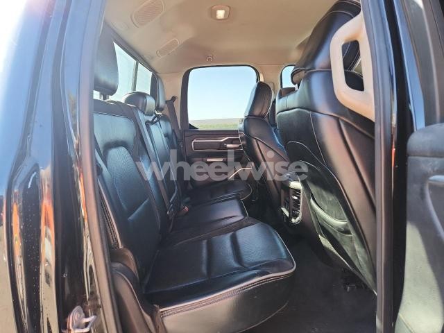 Photo 6 of 2020 RAM 1500 LARAMIE (VIN 1GCVKREH8EZ386365)