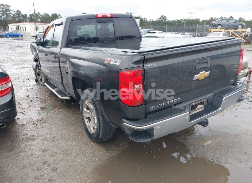 Photo 3 of 2015 Chevrolet Silverado 1500 2LT (VIN 1GCVKREH8FZ169402)