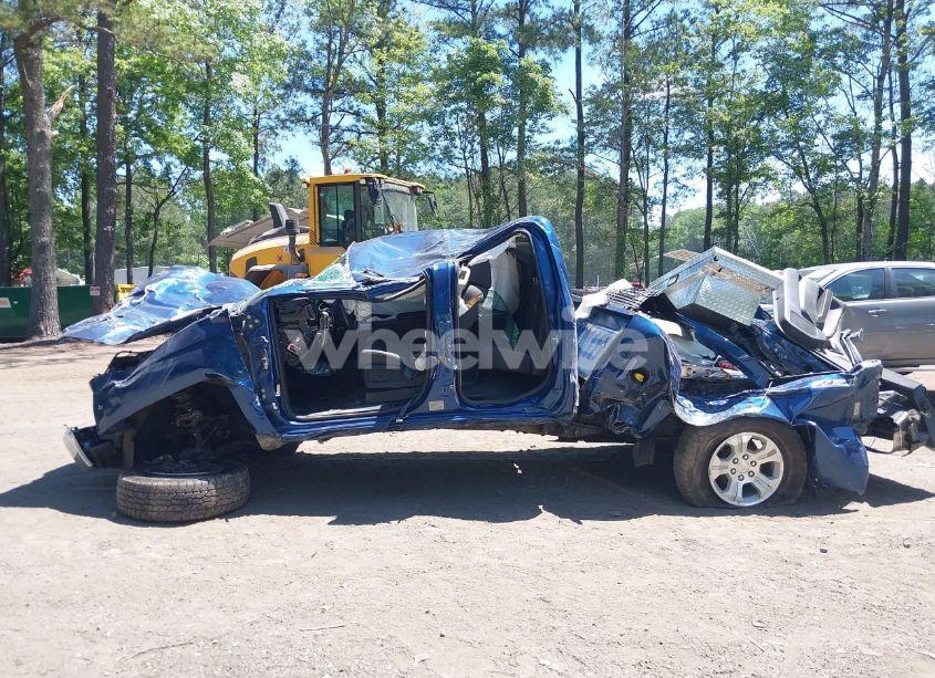 Photo 15 of 2015 Chevrolet Silverado 1500 2LT (VIN 1GCVKREH8FZ424274)