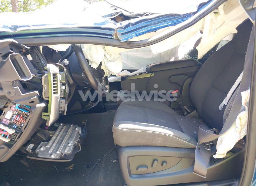 Photo 5 of 2015 Chevrolet Silverado 1500 2LT (VIN 1GCVKREH8FZ424274)