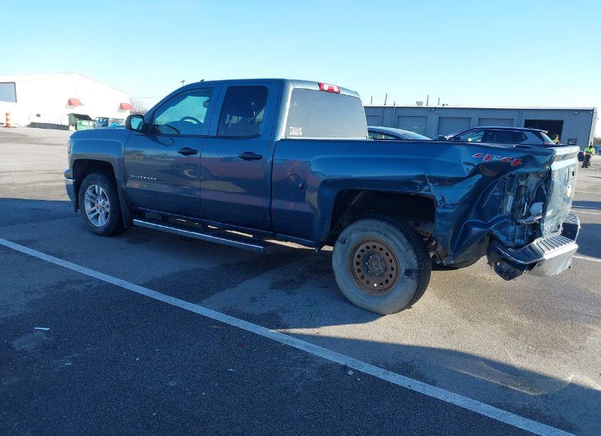 Photo 3 of 2014 Chevrolet Silverado 1500 1LT/2LT (VIN 1GCVKREH9EZ108526)