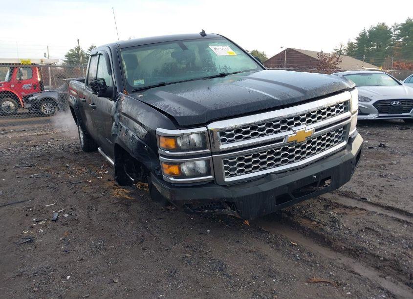 2014 Chevrolet Silverado 1500 1LT (VIN 1GCVKREH9EZ259401) main photo