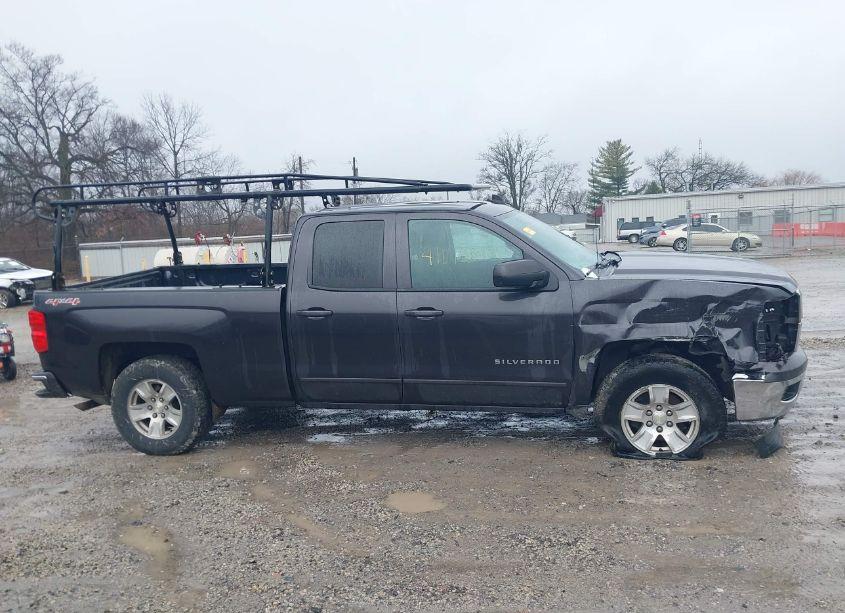 Photo 14 of 2015 Chevrolet Silverado 1500 1LT (VIN 1GCVKREH9FZ204853)
