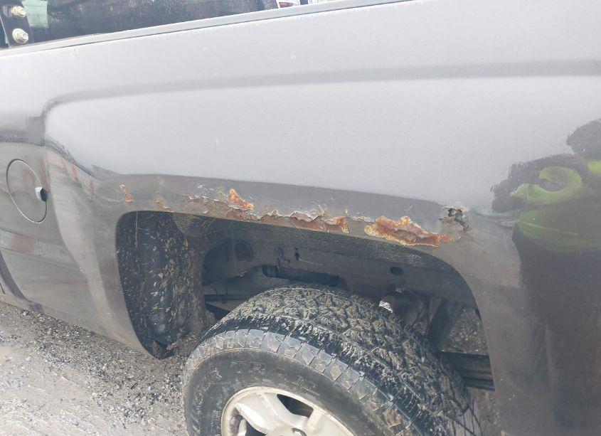 Photo 19 of 2015 Chevrolet Silverado 1500 1LT (VIN 1GCVKREH9FZ204853)