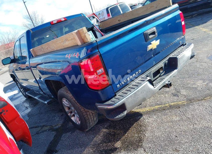 Photo 3 of 2017 Chevrolet Silverado 1500 1LT (VIN 1GCVKREH9HZ137190)