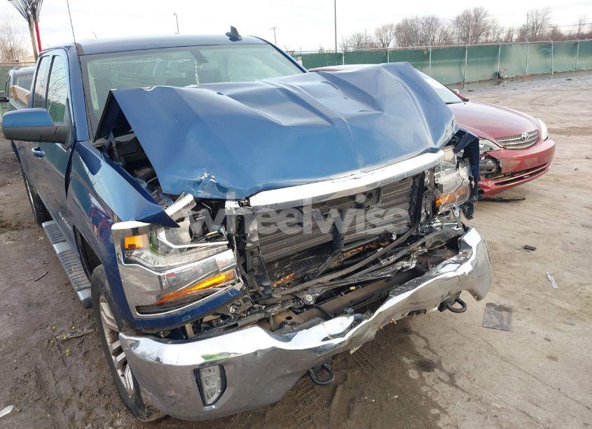 Photo 6 of 2017 Chevrolet Silverado 1500 1LT (VIN 1GCVKREH9HZ137190)