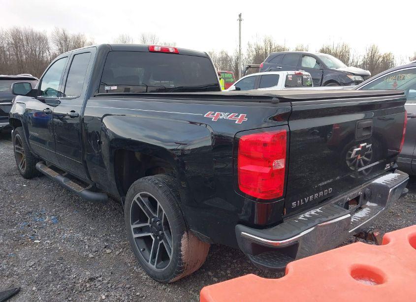 Photo 3 of 2017 Chevrolet Silverado 1500 1LT (VIN 1GCVKREH9HZ190200)