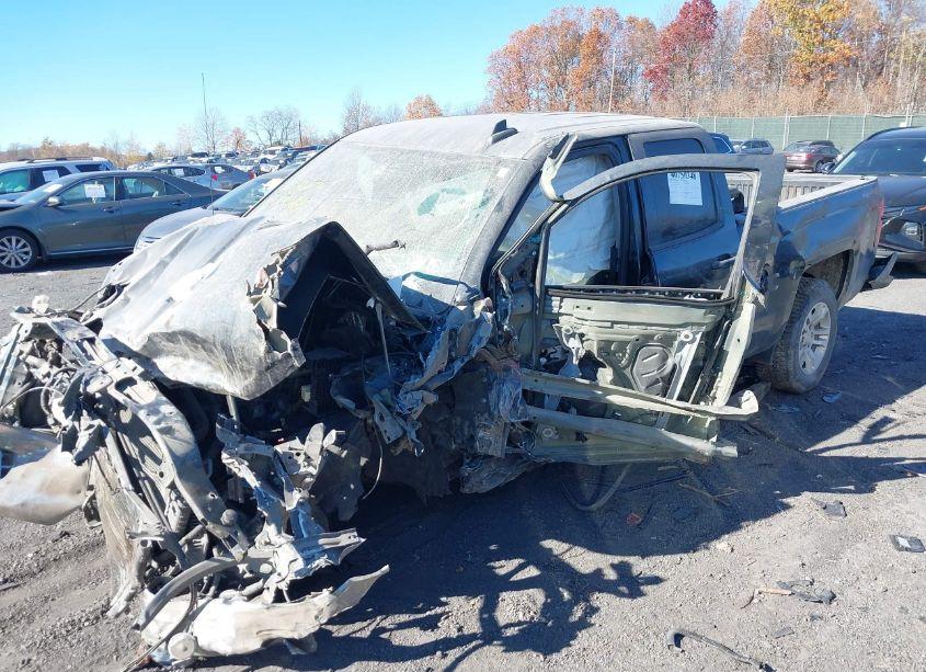 Photo 2 of 2017 Chevrolet Silverado 1500 1LT (VIN 1GCVKREH9HZ404909)
