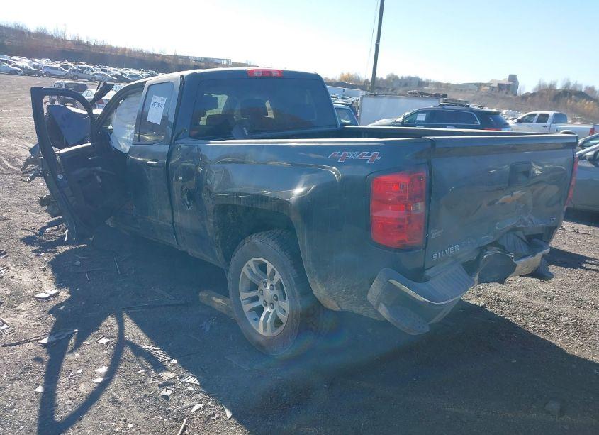 Photo 3 of 2017 Chevrolet Silverado 1500 1LT (VIN 1GCVKREH9HZ404909)