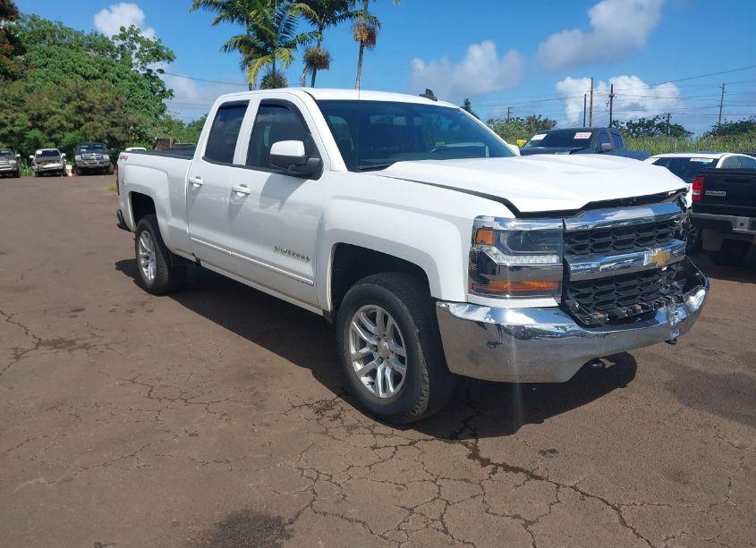 2018 Chevrolet Silverado 1500 1LT (VIN 1GCVKREH9JZ173192) main photo