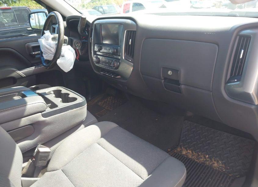 Photo 5 of 2018 Chevrolet Silverado 1500 1LT (VIN 1GCVKREH9JZ173192)