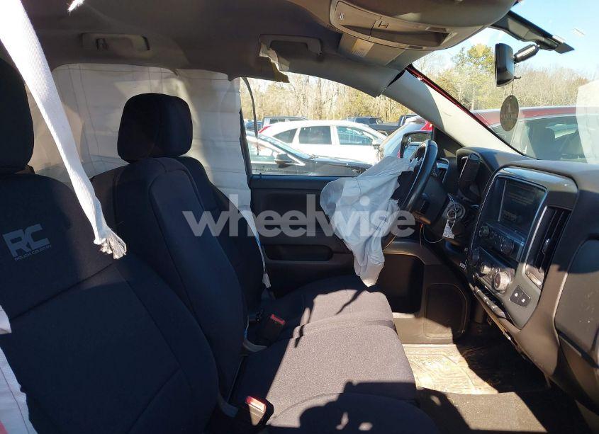 Photo 5 of 2018 Chevrolet Silverado 1500 1LT (VIN 1GCVKREH9JZ178005)