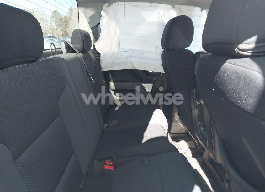 Photo 8 of 2018 Chevrolet Silverado 1500 1LT (VIN 1GCVKREH9JZ178005)