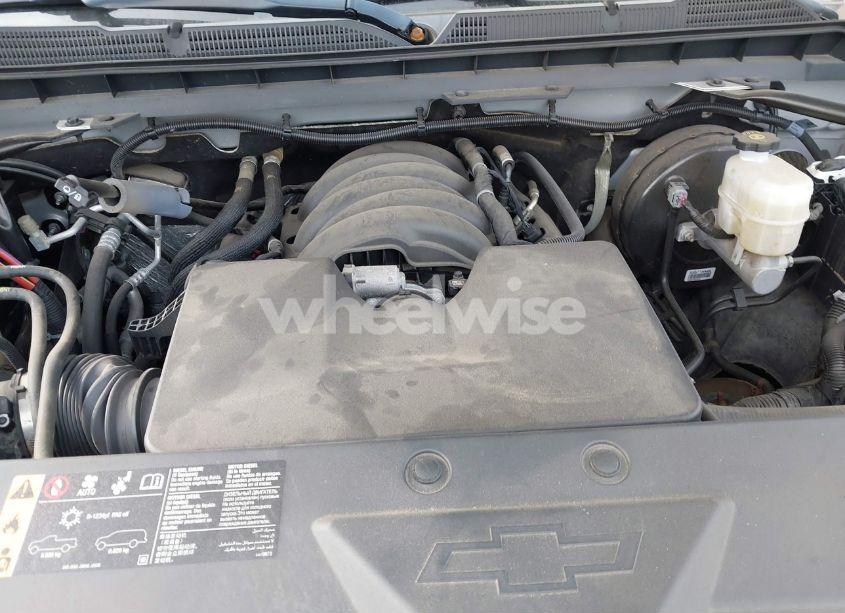 Photo 10 of 2018 Chevrolet Silverado 1500 2LT (VIN 1GCVKREH9JZ362330)