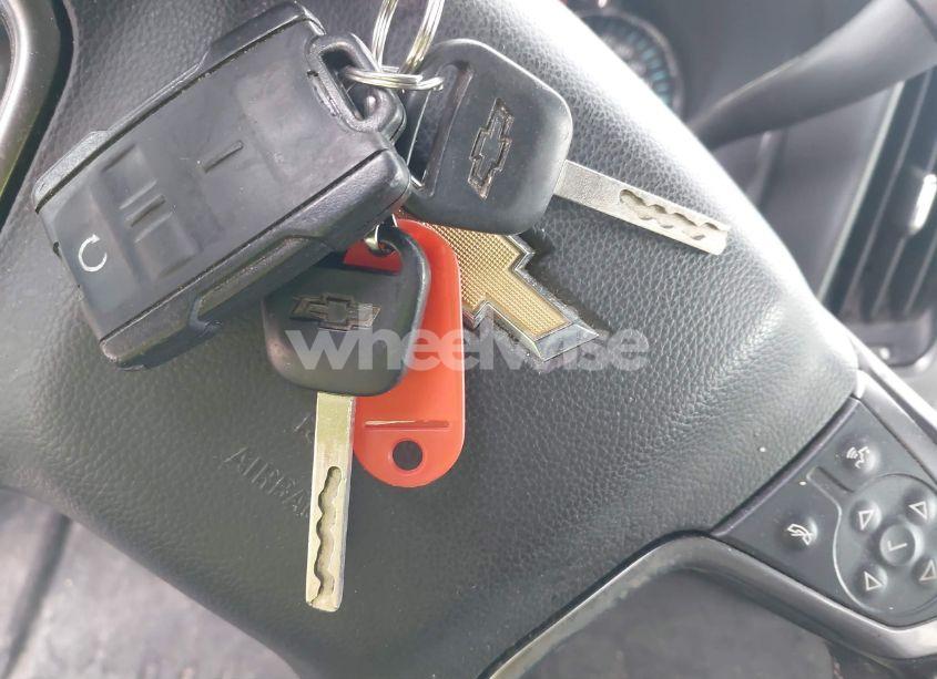 Photo 11 of 2015 Chevrolet Silverado 1500 1LT (VIN 1GCVKREHXFZ226473)