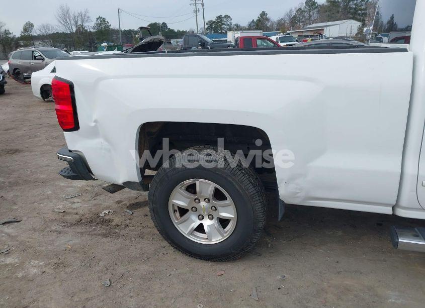 Photo 6 of 2015 Chevrolet Silverado 1500 1LT (VIN 1GCVKREHXFZ226473)