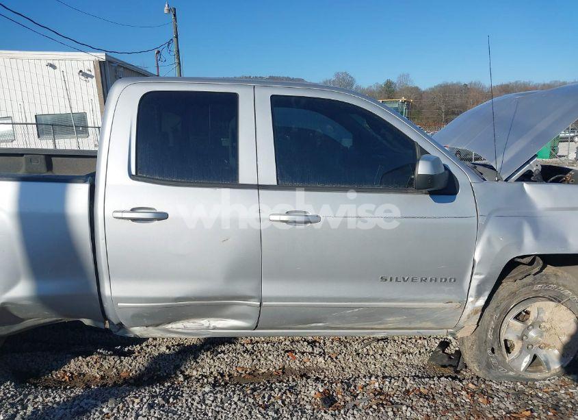 Photo 13 of 2015 Chevrolet Silverado 1500 1LT (VIN 1GCVKREHXFZ271753)