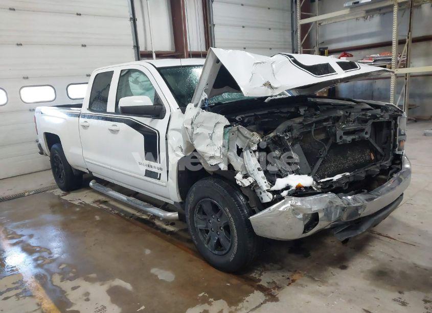2016 Chevrolet Silverado 1500 1LT (VIN 1GCVKREHXGZ177230) main photo