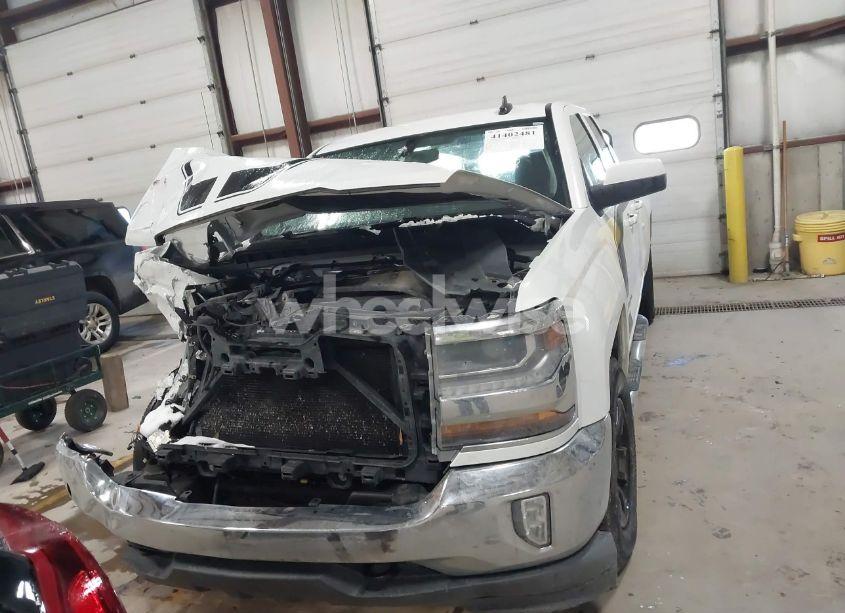 Photo 13 of 2016 Chevrolet Silverado 1500 1LT (VIN 1GCVKREHXGZ177230)
