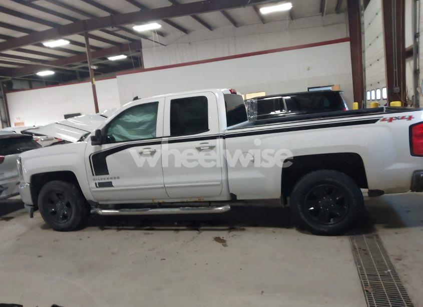 Photo 15 of 2016 Chevrolet Silverado 1500 1LT (VIN 1GCVKREHXGZ177230)